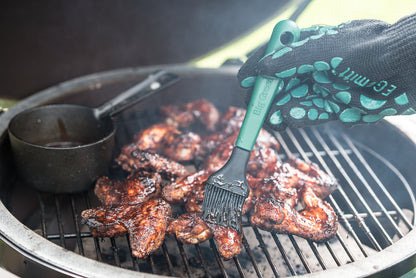 Conveggtor in the egg image