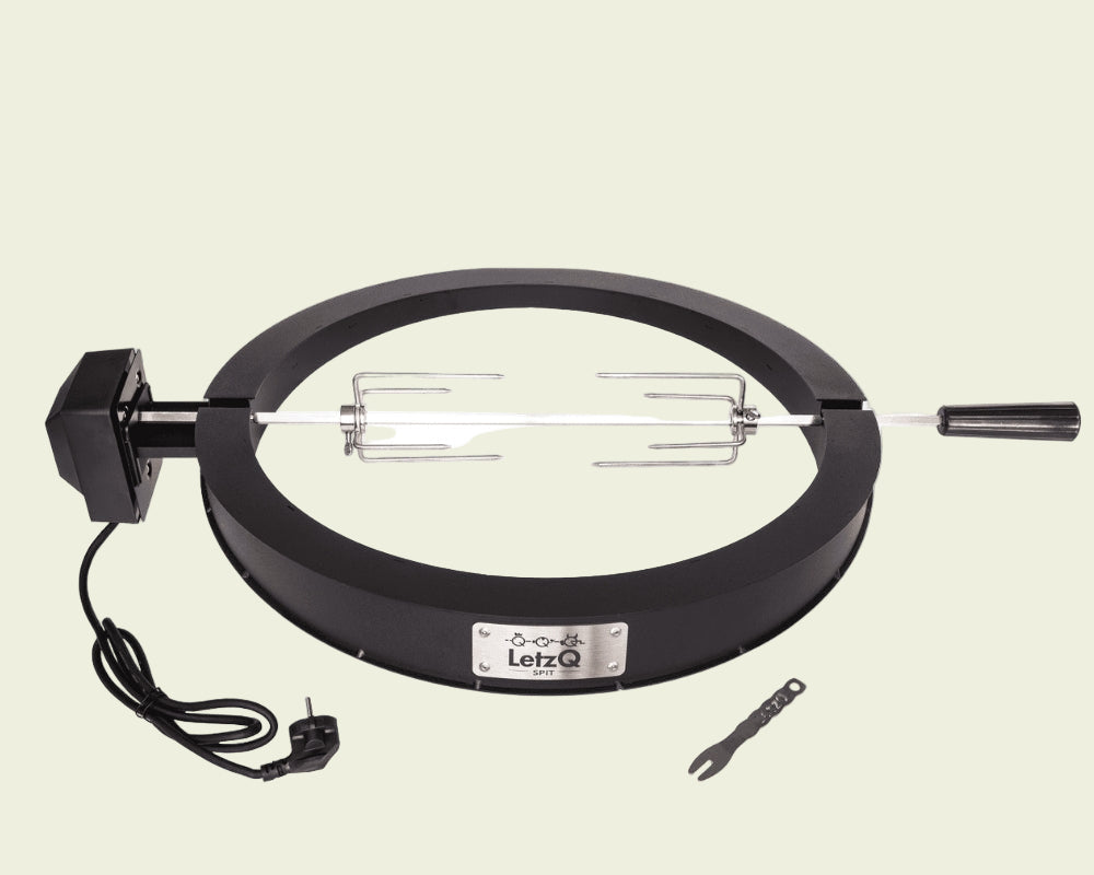 Rotisserie LetzQ für das Big Green Egg  Frontalaufnahme