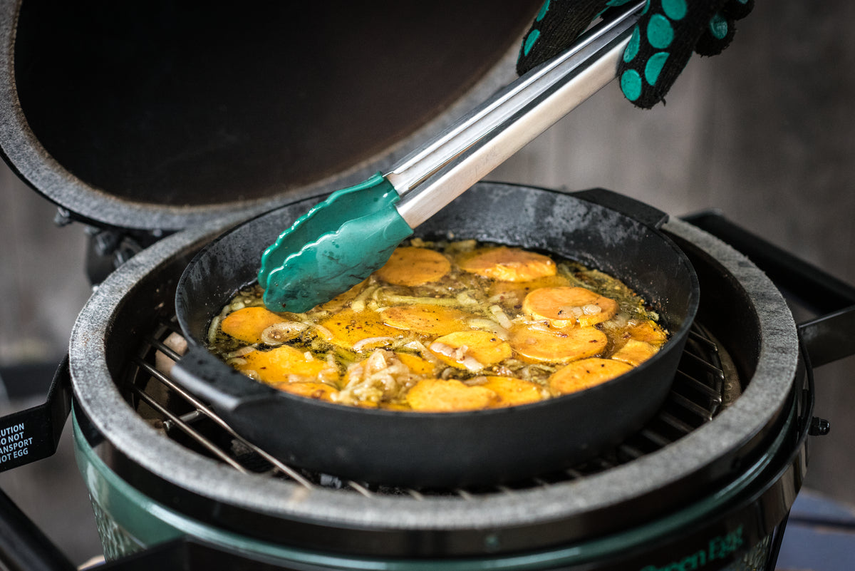skillet with food in the egg image